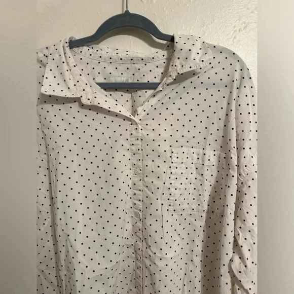 J.Jill White And Black Polka Dot Button Down Oversized Blouse - Picture 11 of 11
